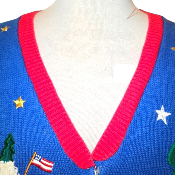 Quacker Factory VTG Blue & Red Front & Back Americana Christmas Cardigan Size 1X - Picture 2 of 12